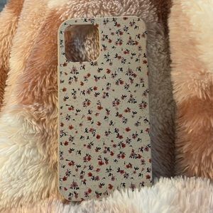 Pela IPhone 12 case